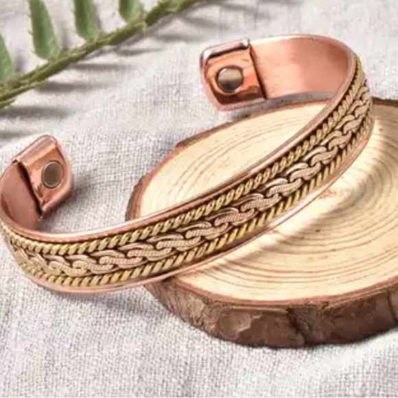 Jewelry | Magnetic By Design 3d Byzantine Chain Pattern Cuff Bracelet ...